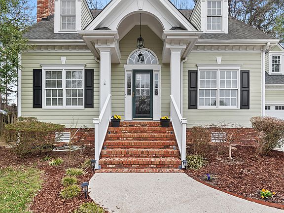4th image of 103 Lyncroft Ln