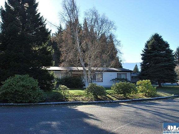 3rd image of 272 Monterra Dr