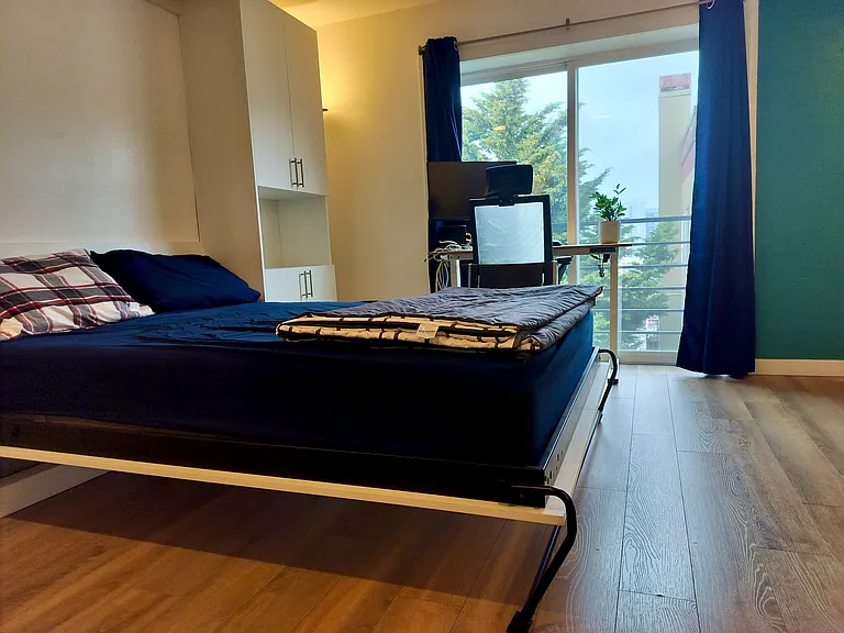 712 E Denny Way #502 — Photo 3