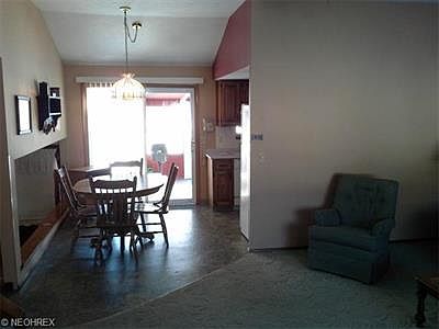 4th image of 961 Sherwood Dr