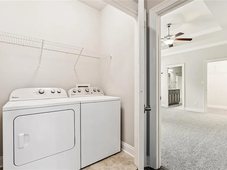 856 Linlen Ave — Photo 18