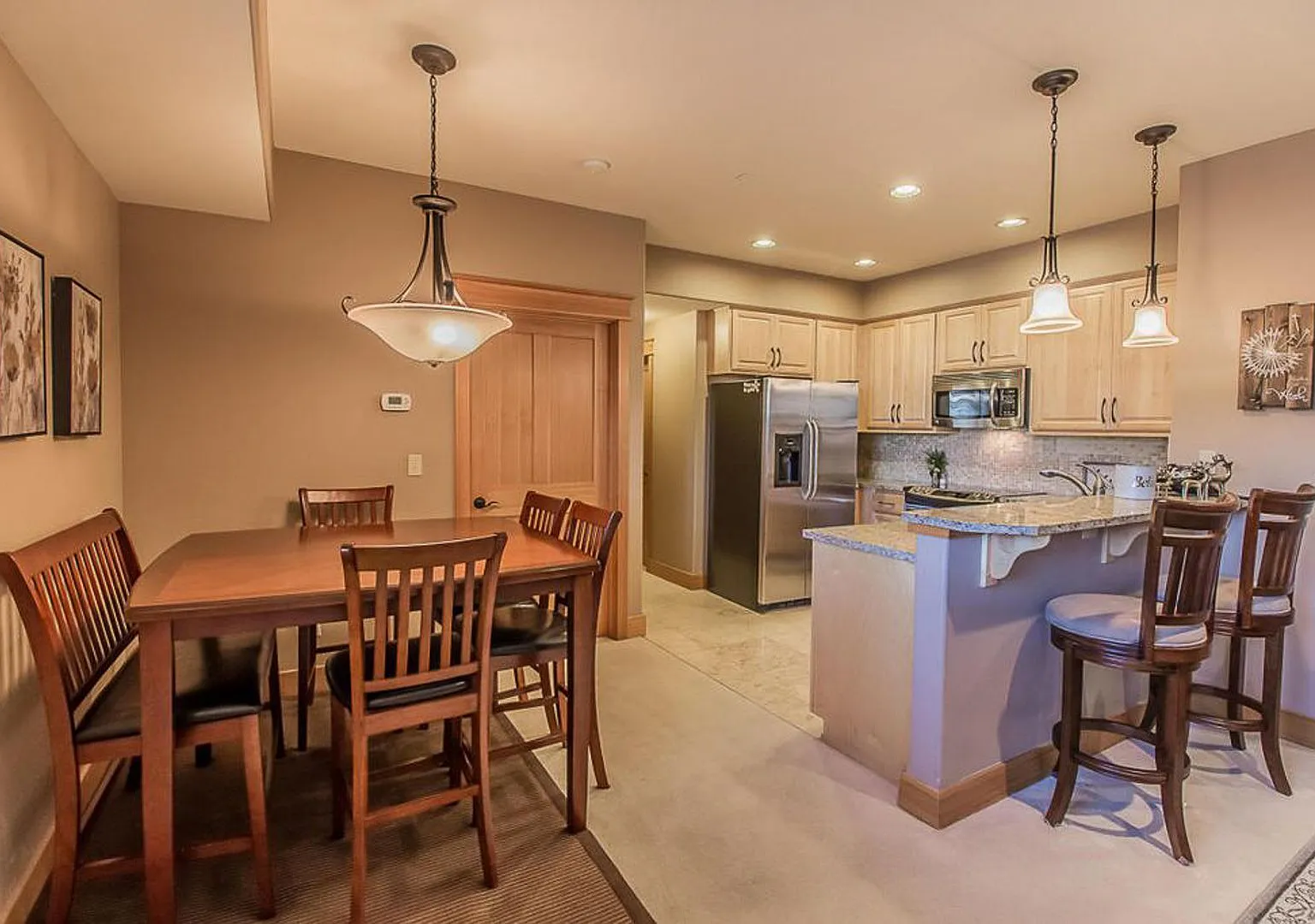 1 Bedroom | 1.5 Bathrooms | 2 Flexible Bonus Spaces | Luxury Riverstone Condo — Photo 2