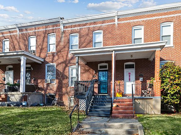 2nd image of 716 Melville Ave