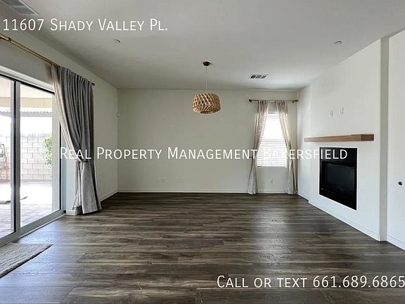3rd image of 11607 Shady Valley Pl