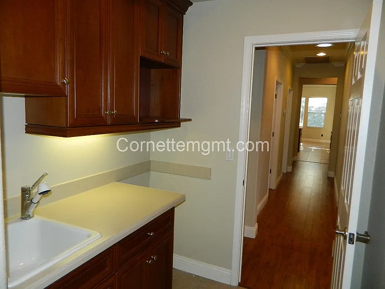 231 Lanfranco Cir — Photo 14