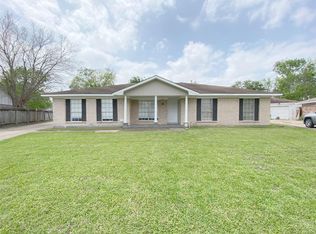 8214 Riptide Dr, Houston, TX 77072