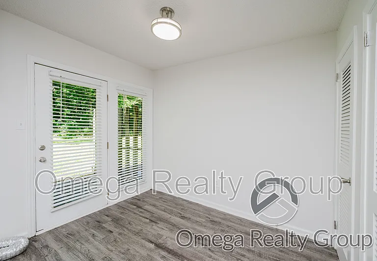 31 Indianwood Dr — Photo 15