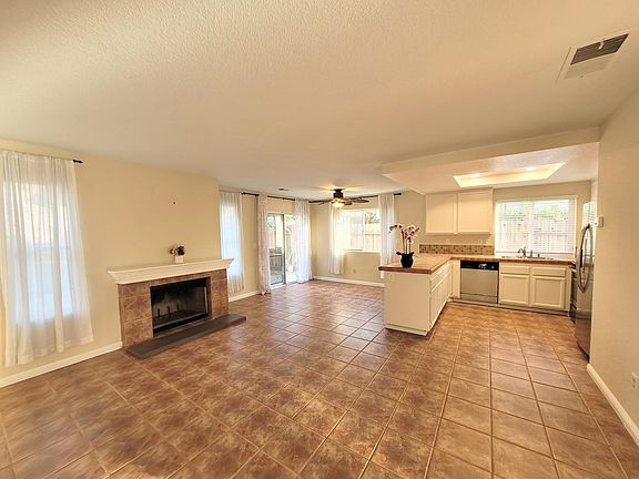 5th image of 115 Haviture Way