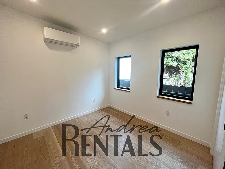 1244 Kains Ave — Photo 22