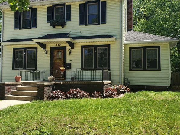 243 Connolly St