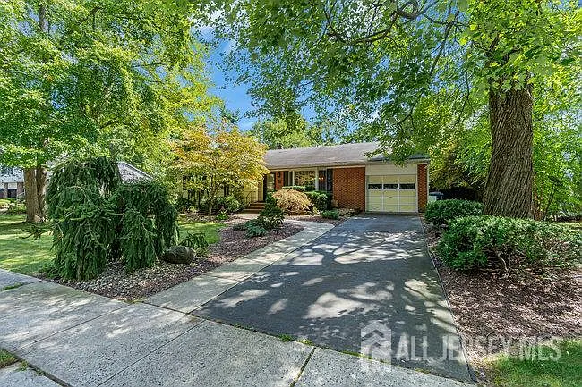 1430 Kearney Dr — Photo 48