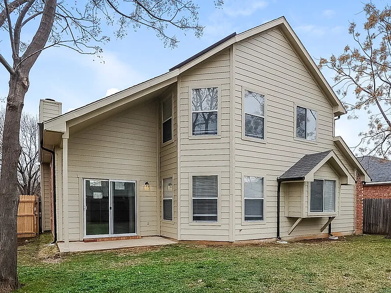 8500 Charleston Ave — Photo 17
