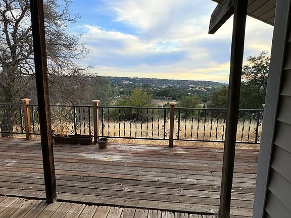 2nd image of 7975 Bullard Dr