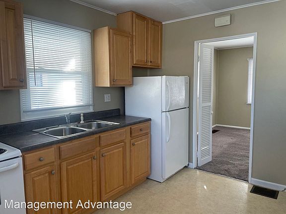 5th image of 1414 Potomac Ave