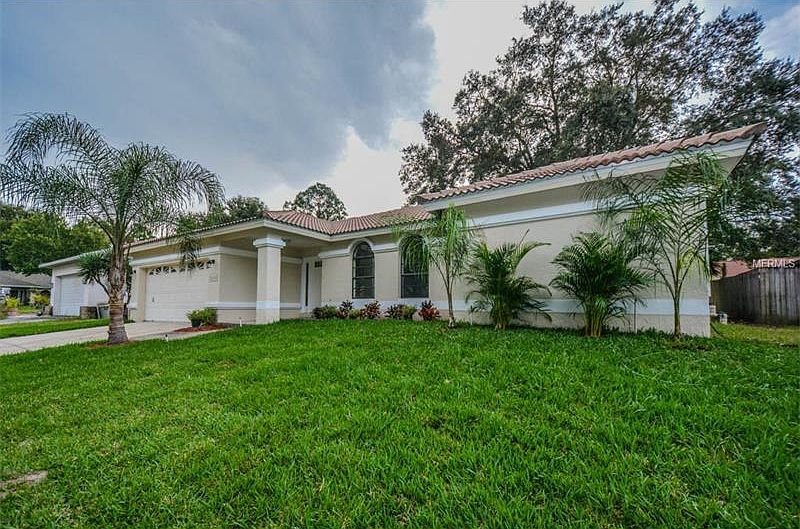 1st image of 2610 Sunnyside Cir