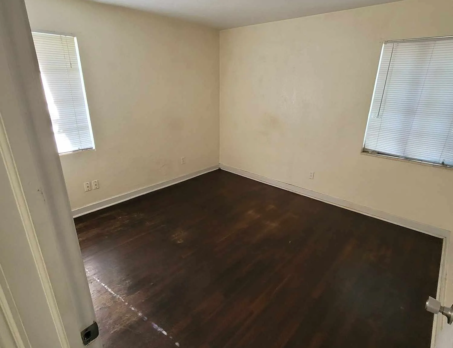 2 bed, 895 sqft, $1,550 — Photo 4