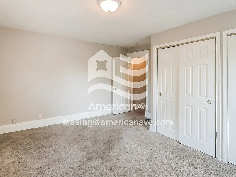 414723_011_main_bedroom_13774926.jpg