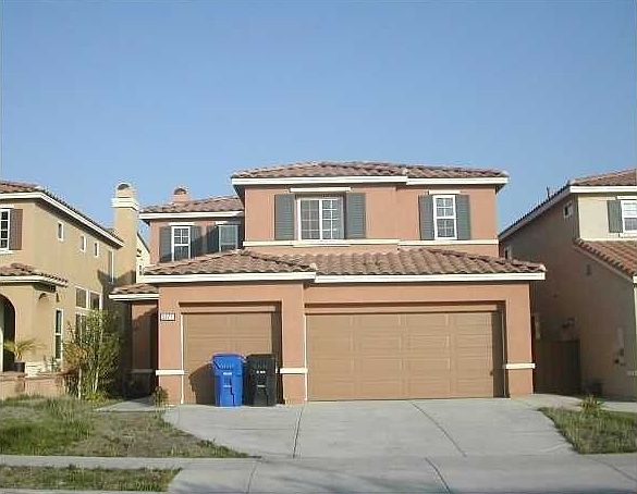 1st image of 5018 Crescent Bay Dr