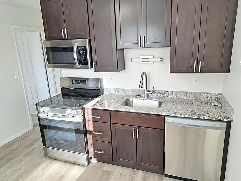 Northgate Crossing Apartments — Photo 5