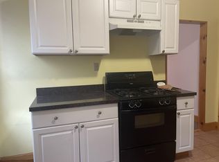 118 Charles St #1, Waltham, MA 02453