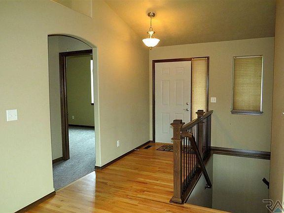 2nd image of 4012 S Homerun Ave
