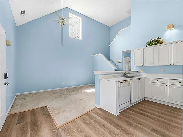 3400 Castleberry Rd — Photo 4