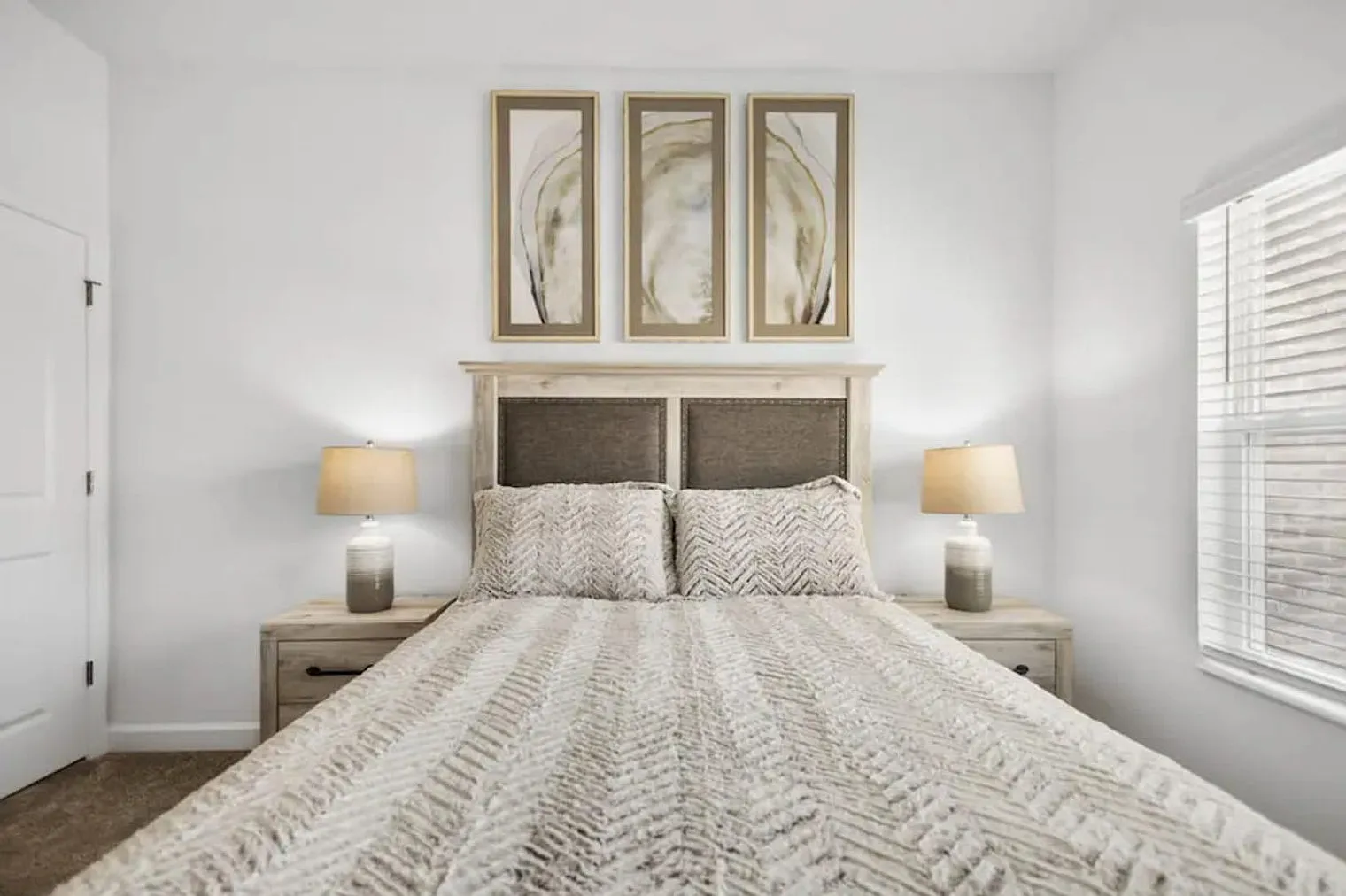 4 bed, 3.0 bath, $5,557 — Photo 4