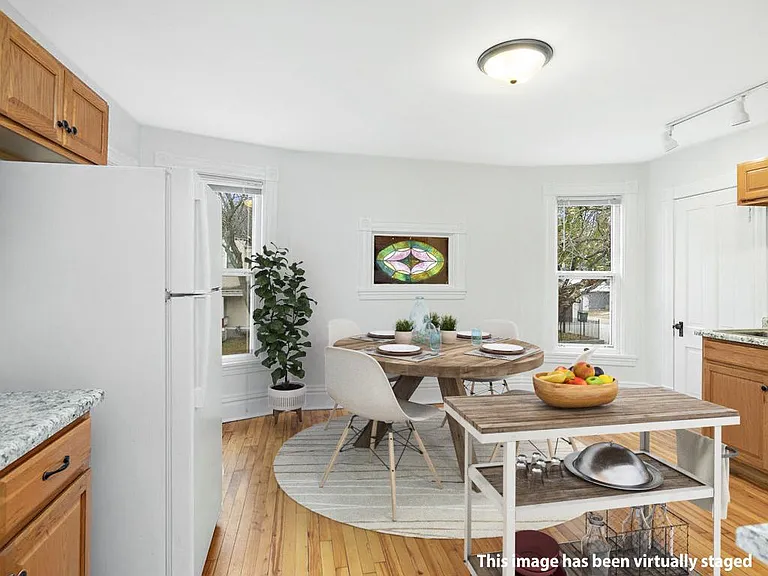 1503 Fremont Ave N #2 — Photo 3