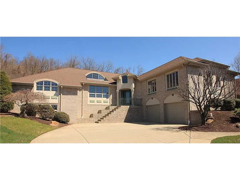 9 Kingswood Ct photo 1