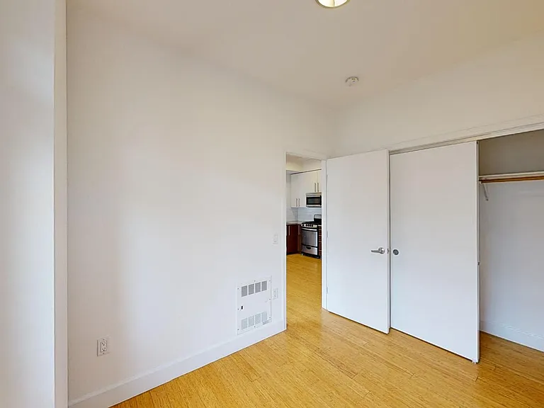 540 Leavenworth Street — Photo 30