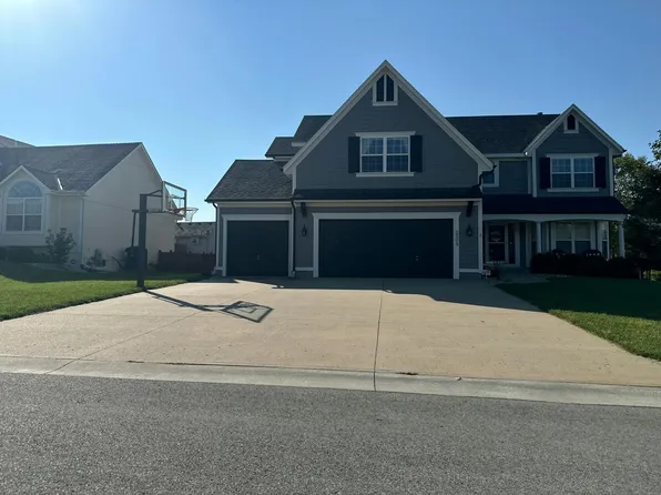 2509 SW Rustic Cir, Lees Summit, MO 64082