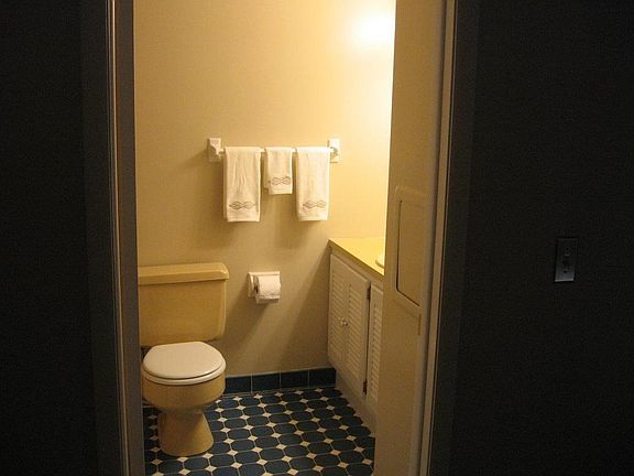 3rd image of 24 Chesham Way