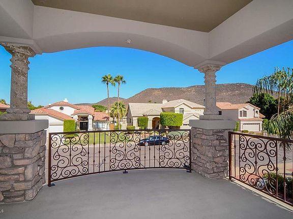 5th image of 5711 W Arrowhead Lakes Dr