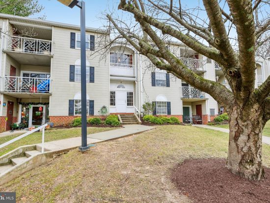 2 Stapleton Ct APT 201, Lutherville Timonium, MD 21093