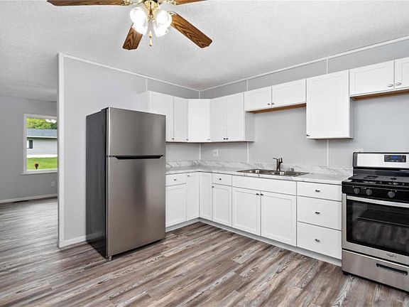 4th image of 112 Cottage Hill Dr