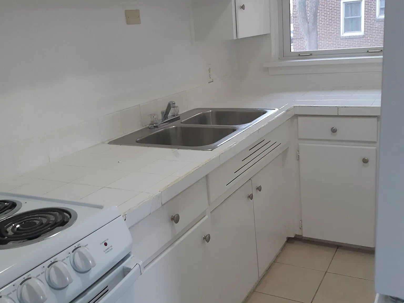 2 bed, $1,445 — Photo 3