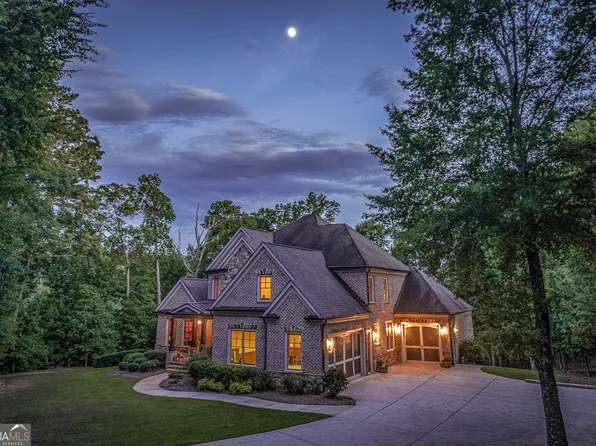 2752 Thisel Down Dr, Statham, GA 30666