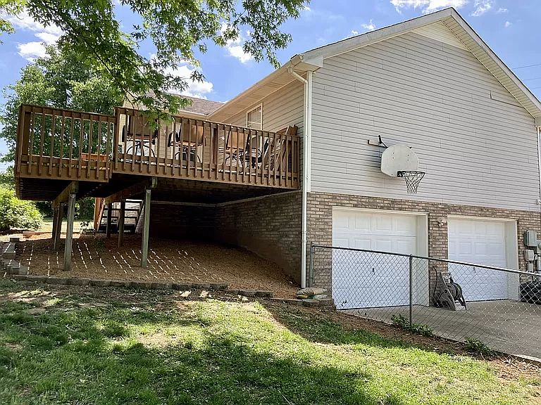 1st image of 1790 Butternut Dr N