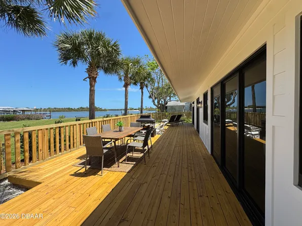 203 Parkwood Ln, Edgewater, FL 32132