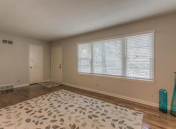 3rd image of 8225 Jarboe St