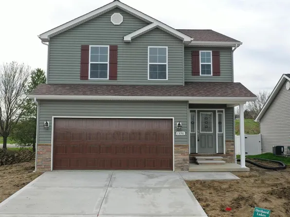 1398 Orchard Lakes Cir, Belleville, IL 62220