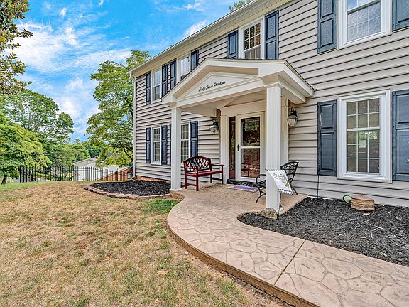 5th image of 6313 Christie Ln