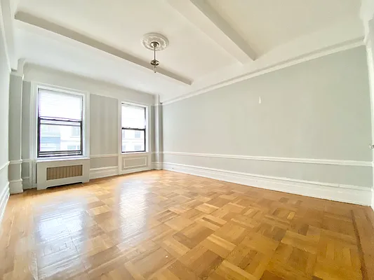 Rented by Bond New York | media 1