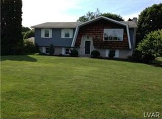 55 Flafair Dr, Easton, PA 18042