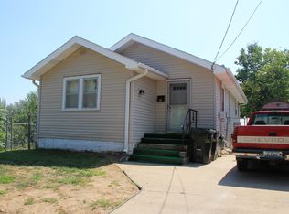 4110 Glenn Ave, Sioux City, IA 51106