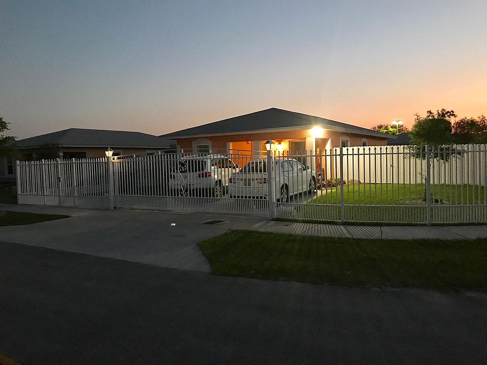 2nd image of 20404 SW 119th Pl