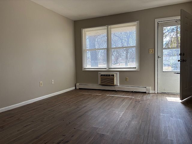 1st image of 1730 Joanna Ave