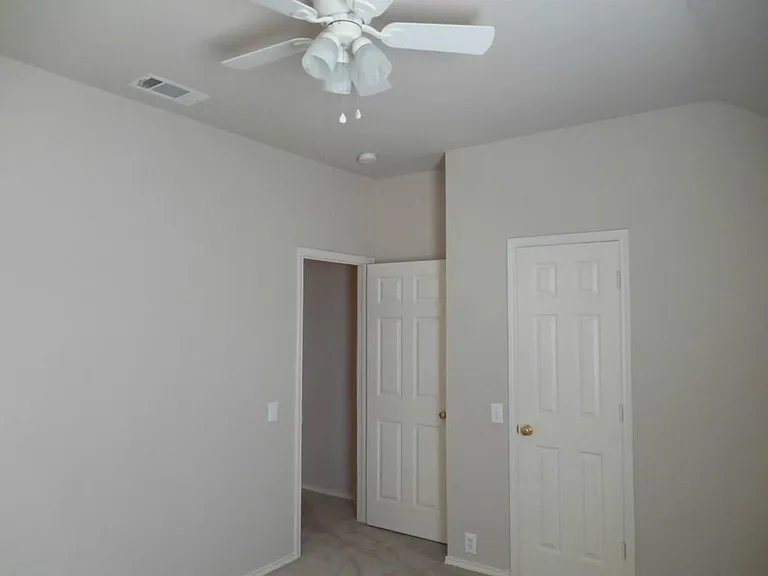 2709 Dunbar Dr — Photo 8