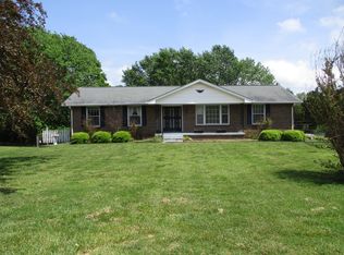 350 Kimbrough Rd, Clarksville, TN 37043