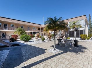 537 Manatee Ct APT 106, Venice, FL 34285